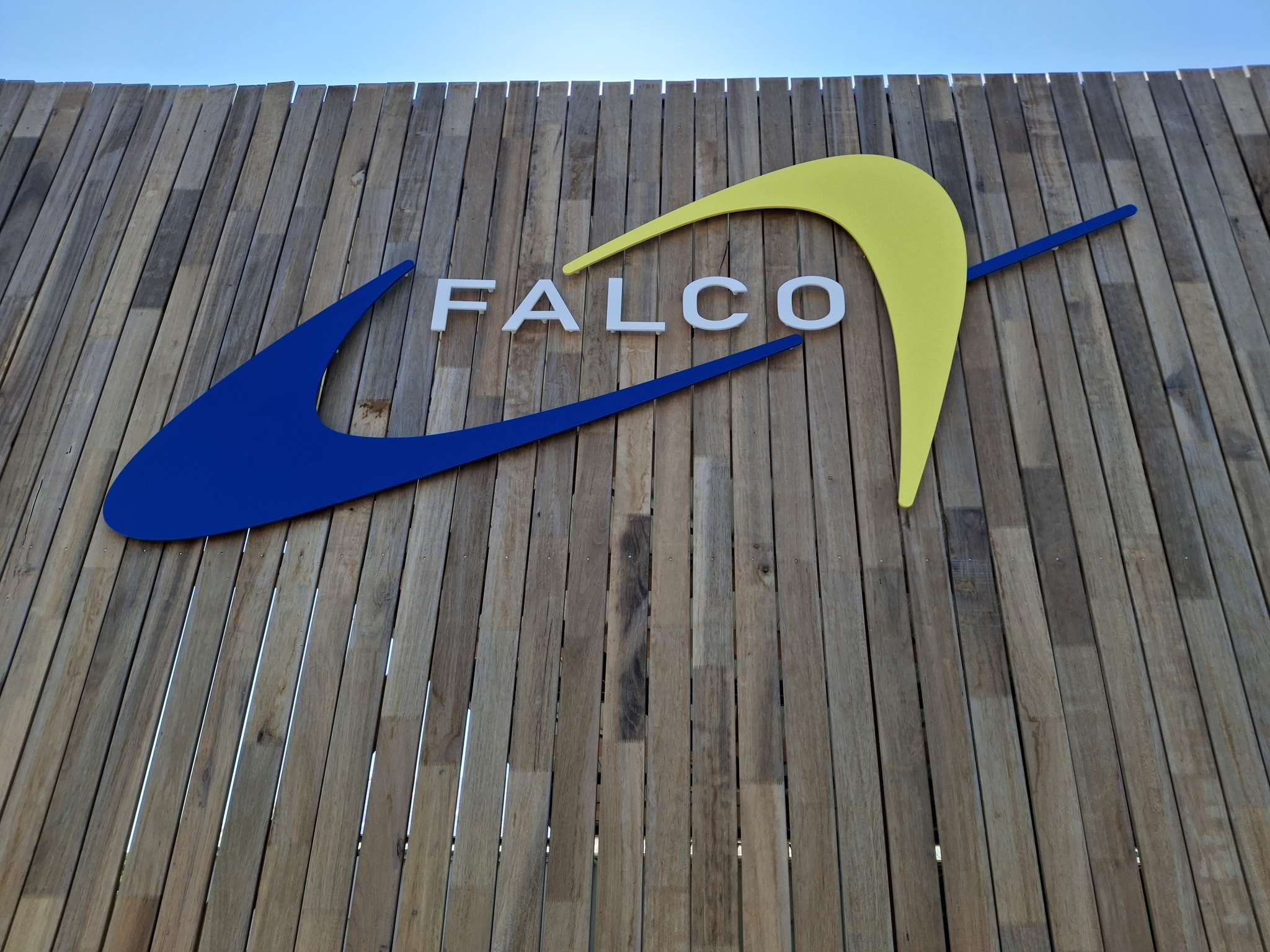 Gevelcreclame, Freesteksten, Gevelletters, Logoletters, Signing, Sign, Twente, Bestellen, 3D letters