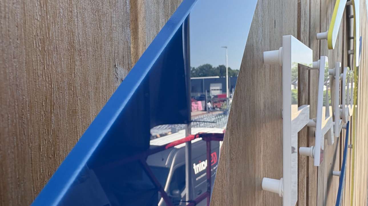 Gevelcreclame, Freesteksten, Gevelletters, Logoletters, Signing, Sign, Twente, Bestellen, 3D letters, Acrylox