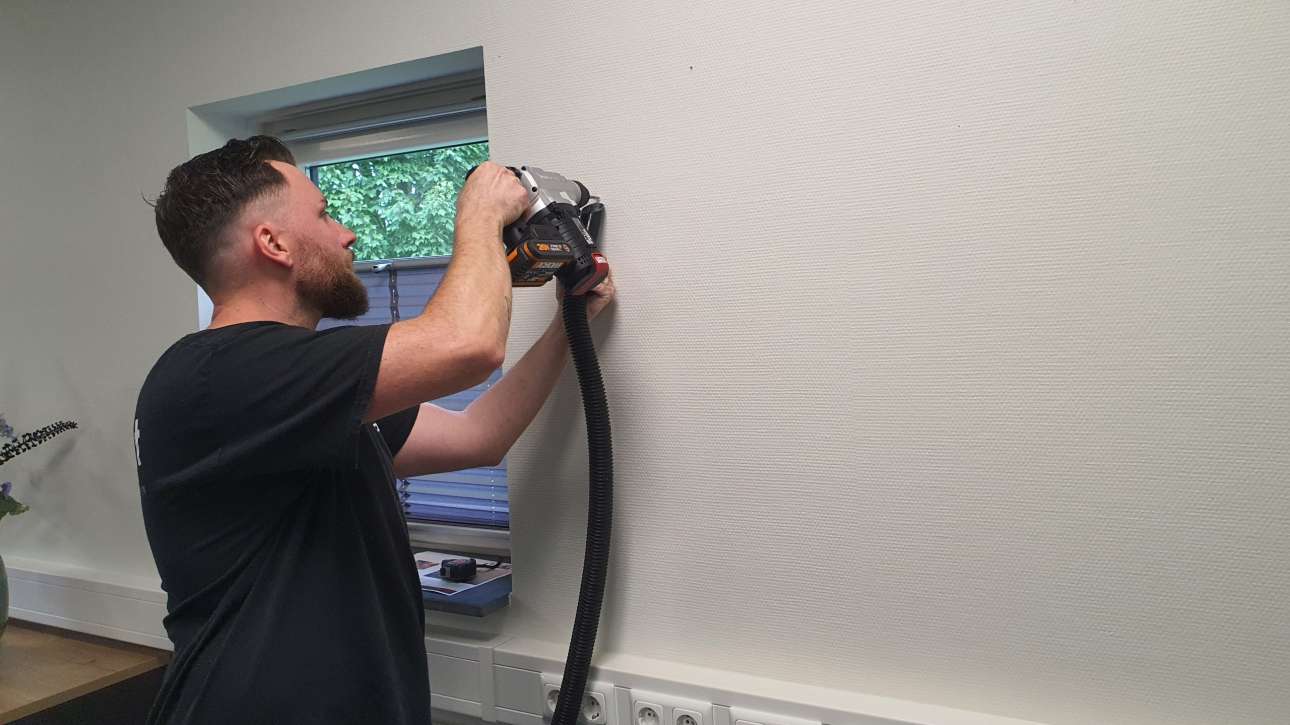 Indoor, Signing, Reclame, Textielframes, Gevelreclame, Gevelletters, Freesletters, Bewegwijzering, Reclamezuil, portaalbord, textielframes