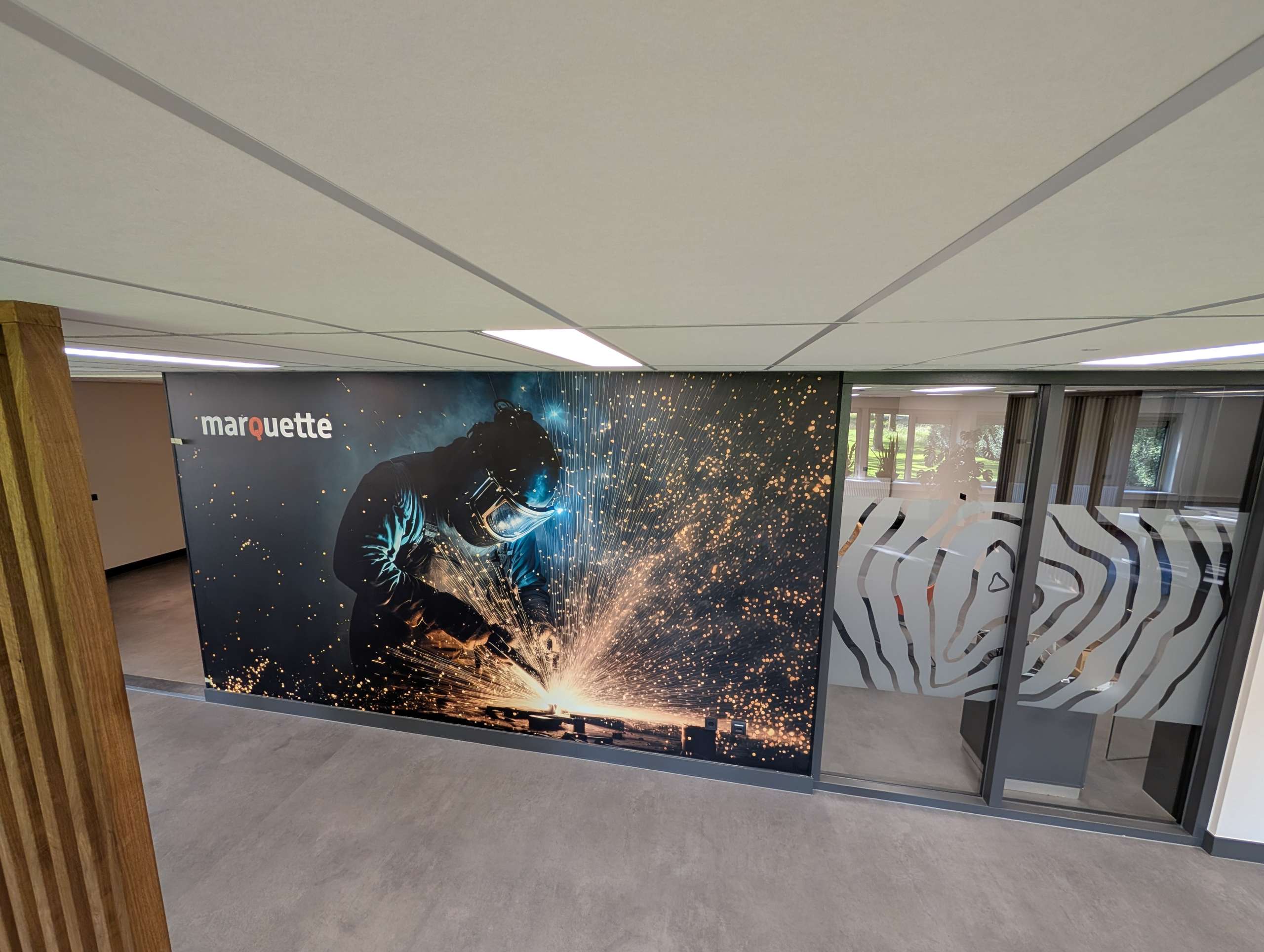 Airtex, geprint, fotobehang, behang, wallvisuals, muurdecoratie, muurvisuals, visuals, indoor, signing, reclame, vriezenveen, wierden, almelo, hengelo, enschede, Twente